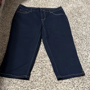 D.jeans size 12
